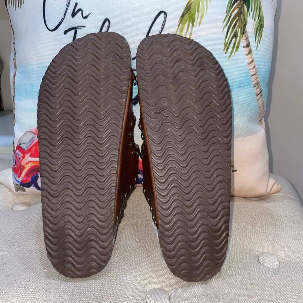 Scoop Women's Brown Studded Faux Shearling Double Strap Sandals Size 9 - Picture 11 of 12